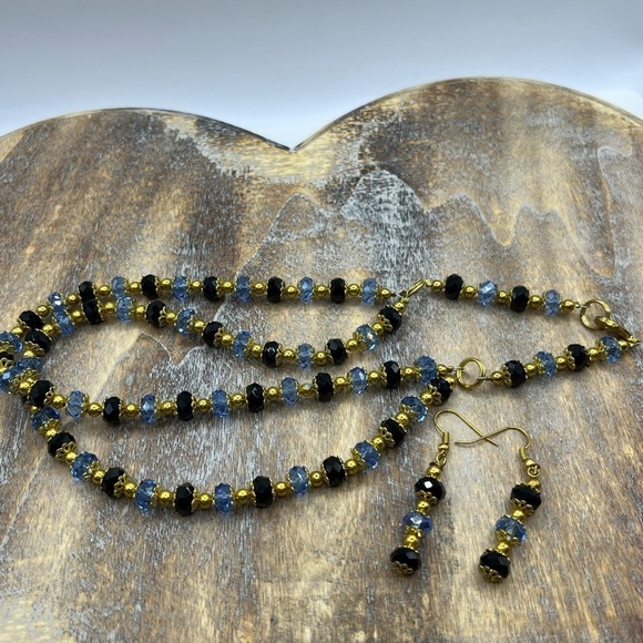 Necklace and Earrings Set Blue and Black Sparkling Beads Gold Tone Layered - Picture 12 of 14